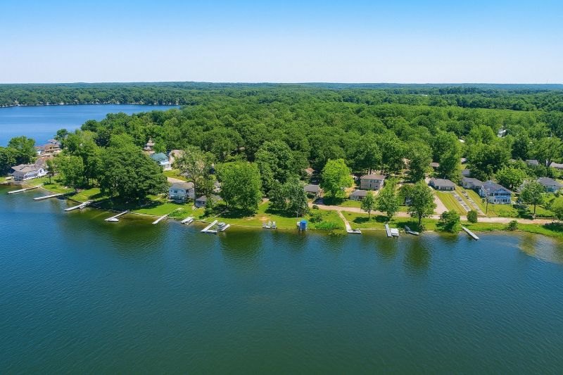 Best Siding Repair pros in White Lake, MI